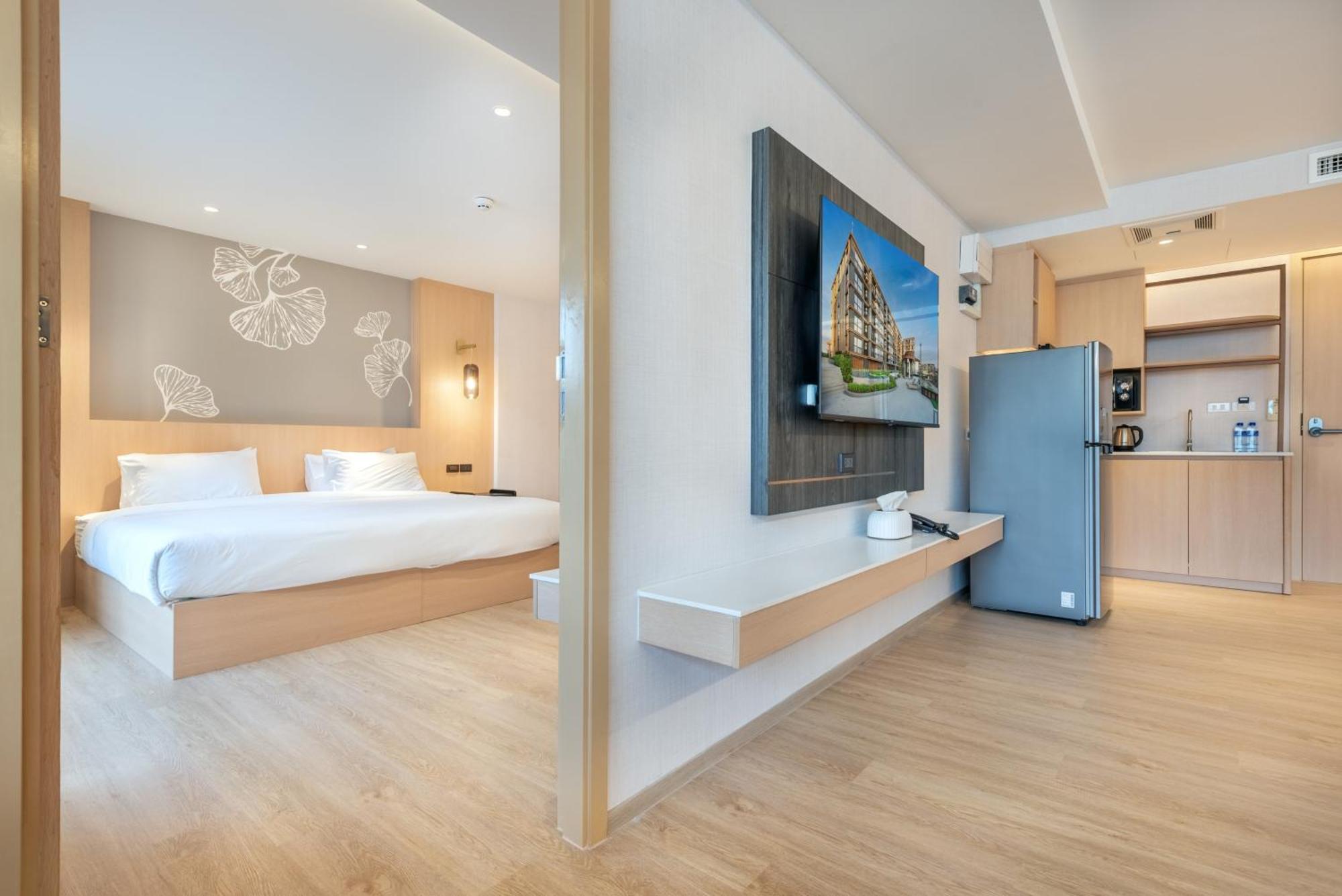 Salaya One Hotel & Service Apartment Eksteriør bilde
