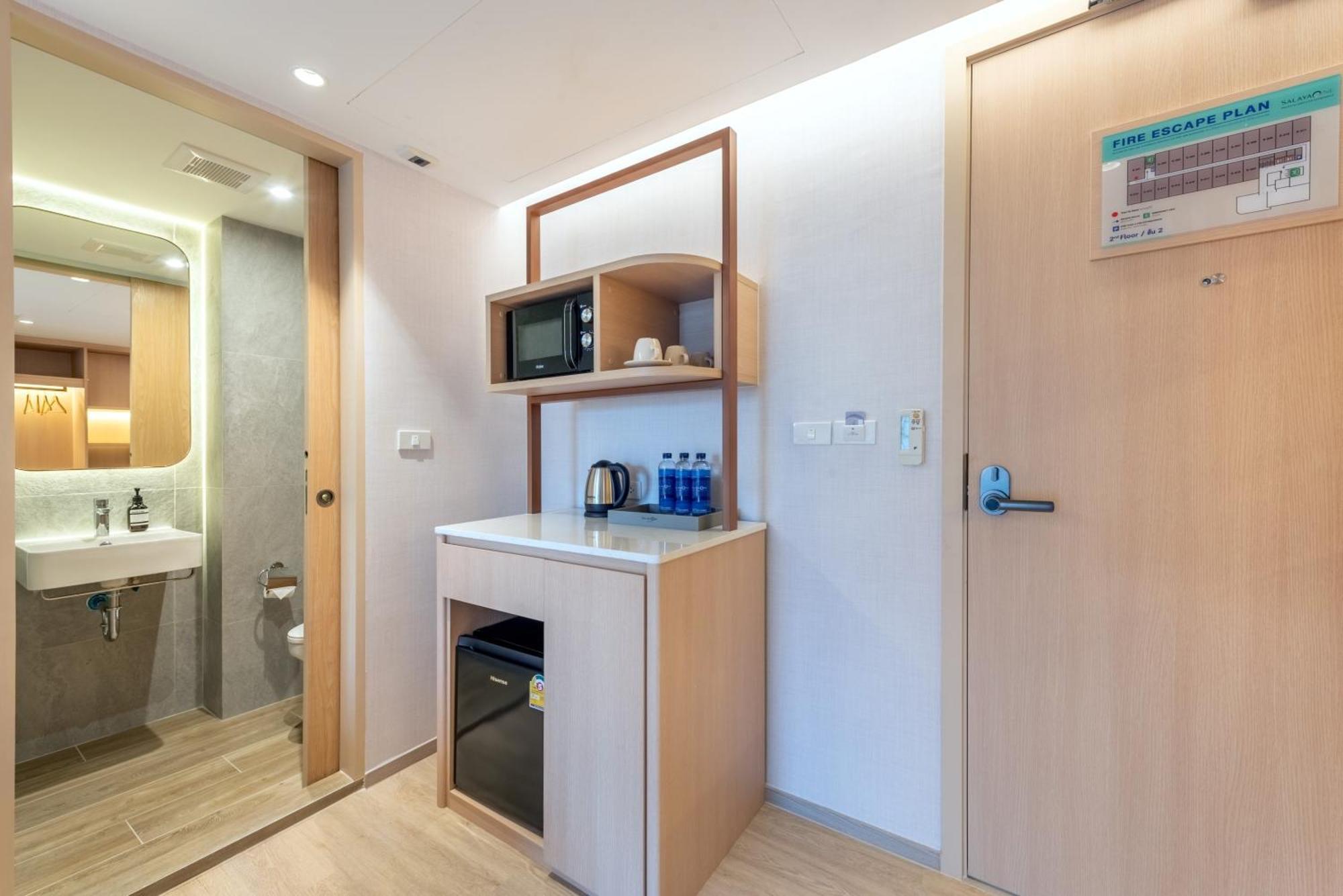 Salaya One Hotel & Service Apartment Eksteriør bilde