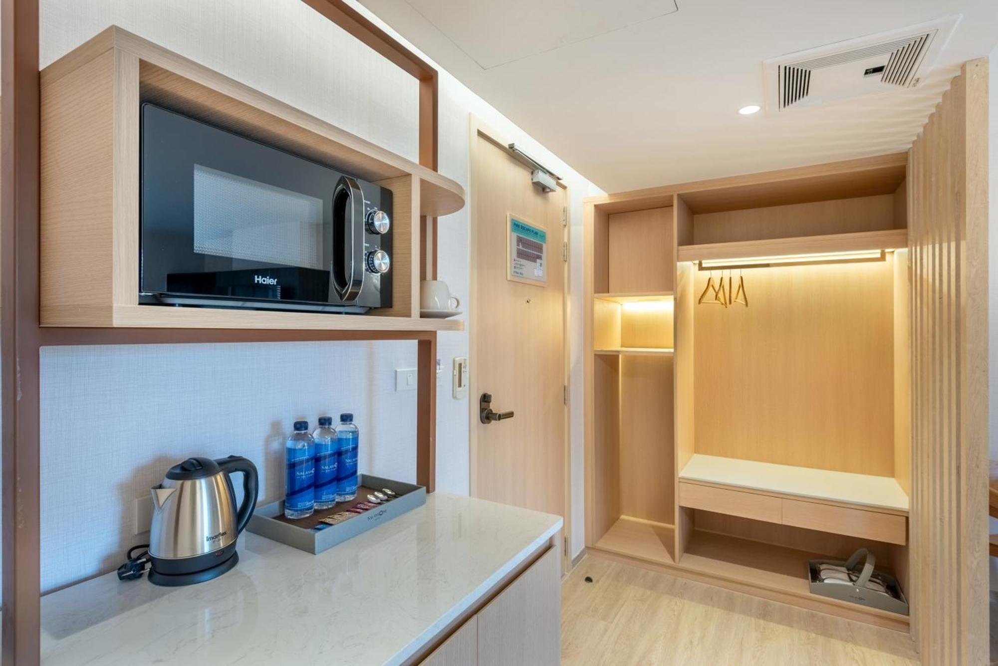 Salaya One Hotel & Service Apartment Eksteriør bilde