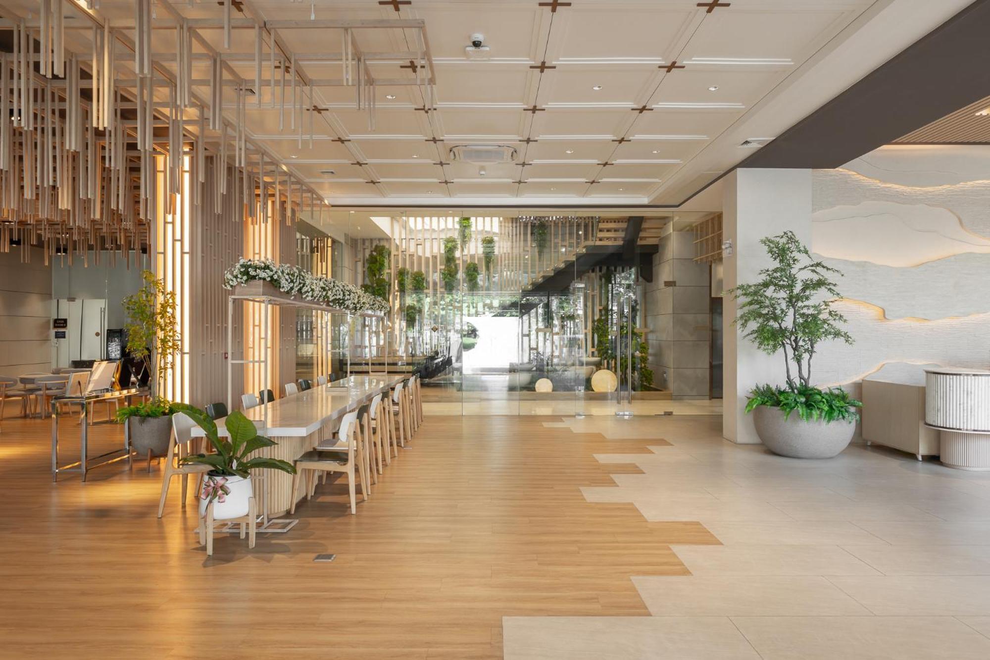 Salaya One Hotel & Service Apartment Eksteriør bilde