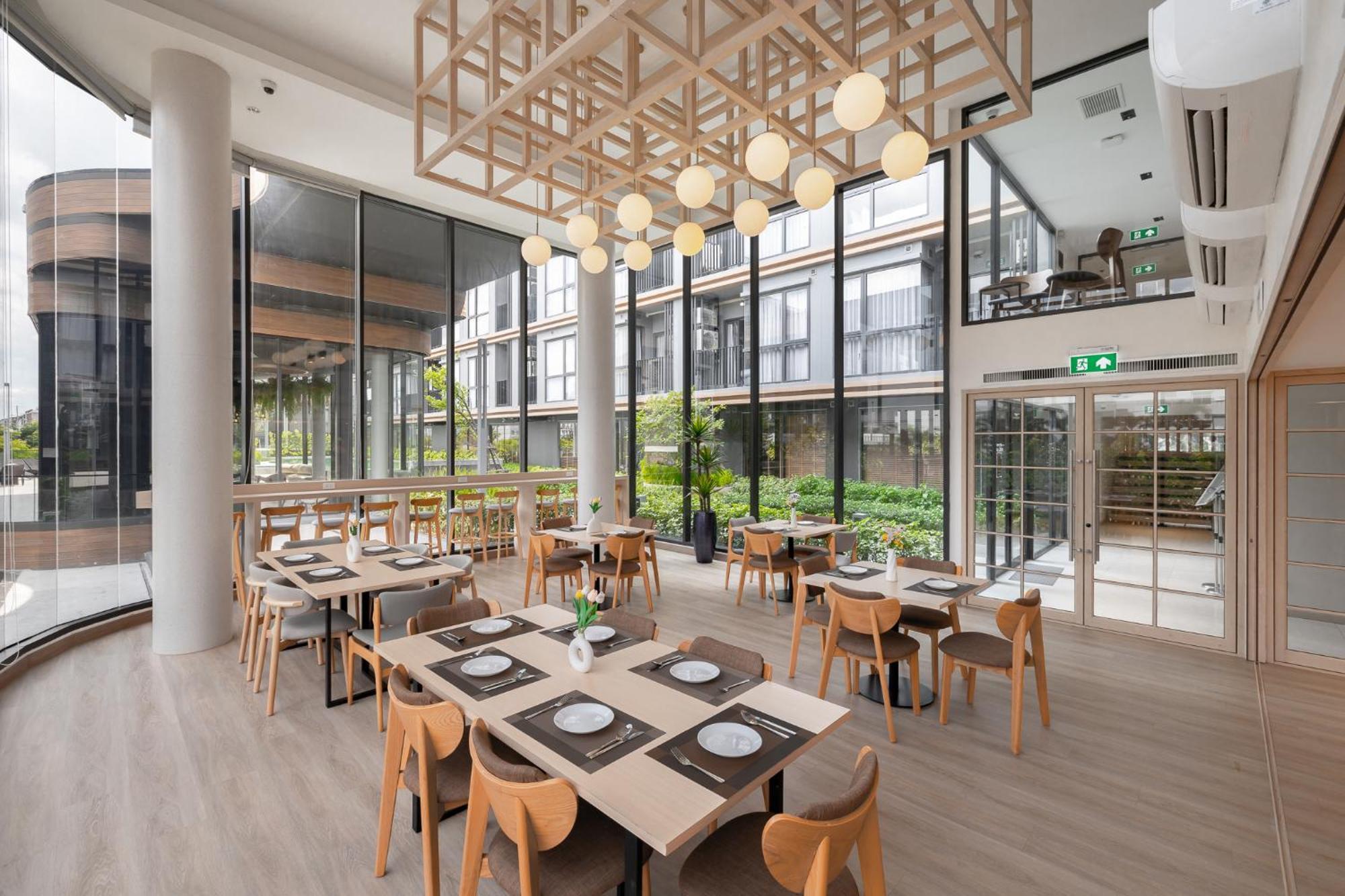 Salaya One Hotel & Service Apartment Eksteriør bilde