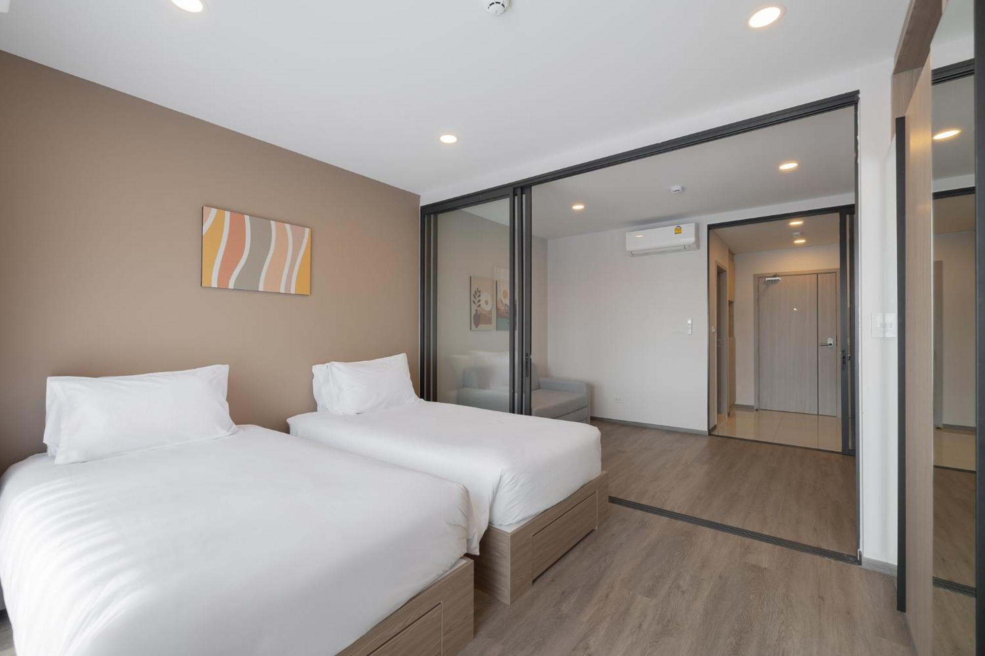 Salaya One Hotel & Service Apartment Eksteriør bilde