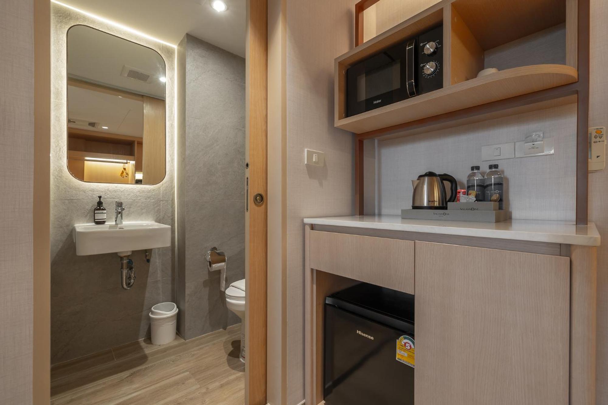 Salaya One Hotel & Service Apartment Eksteriør bilde